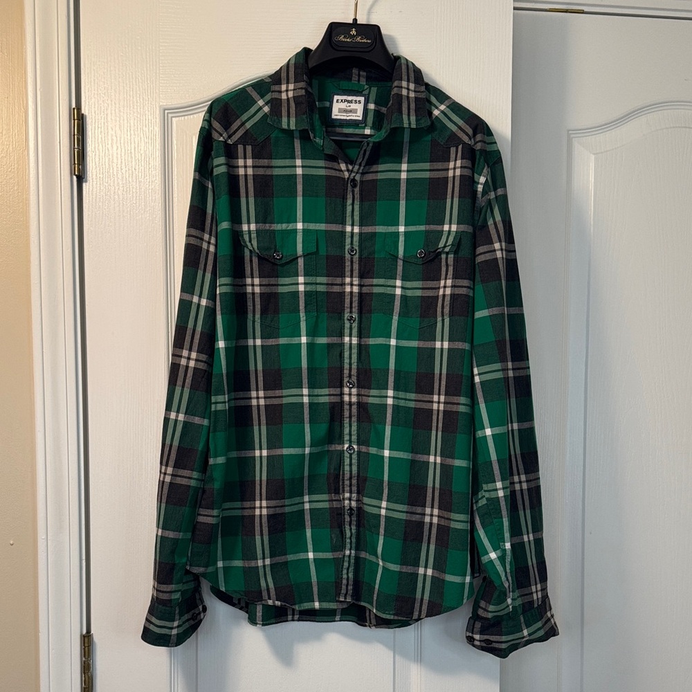 Express Green Plaid Casual Button Down Shirt - Picture 1 of 7